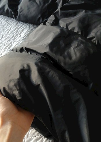 Siyah Kapüşonlu Fermuarlı Kısa Mont - Görsel 6