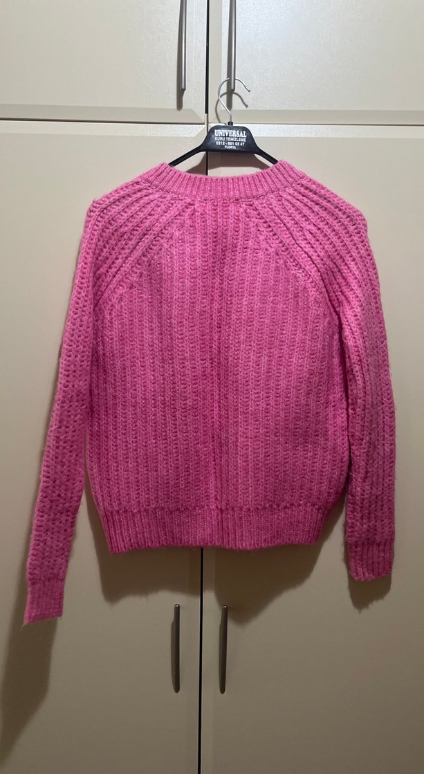 Pembe V Yaka Örgü Kadın Kazak - Görsel 4