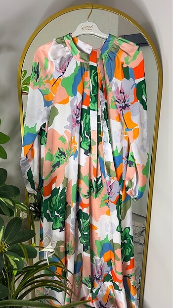 Zara Desenli saten elbise