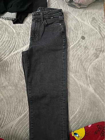 mavi mom jean