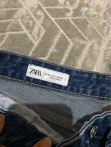 40 Beden mavi Renk Zara kadın kot pantolon