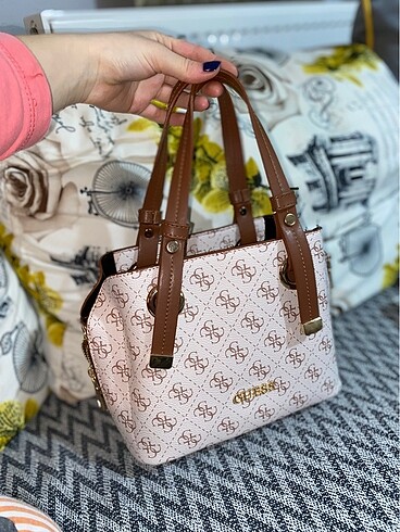 Guess GUESS ÇANTA