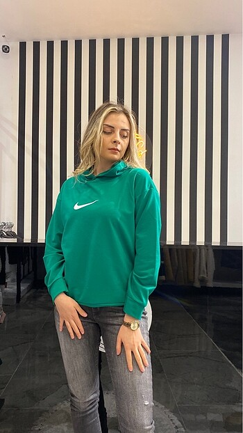 Nike kapüşonlu sweat