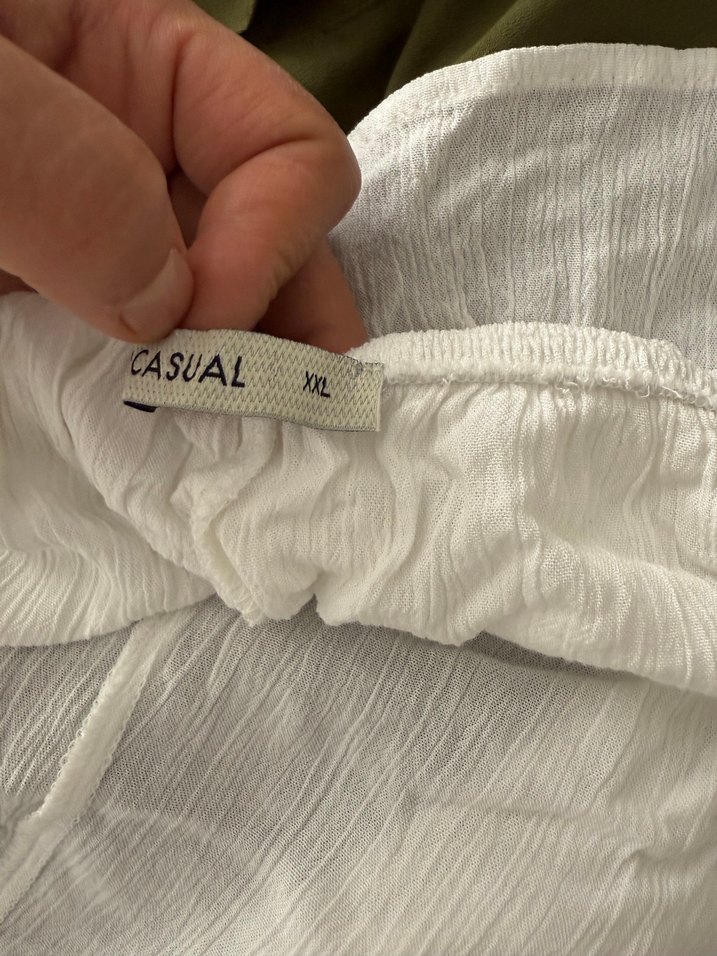 Dantel Detaylı Çiçek Baskılı Straplez Bluz - Görsel 4