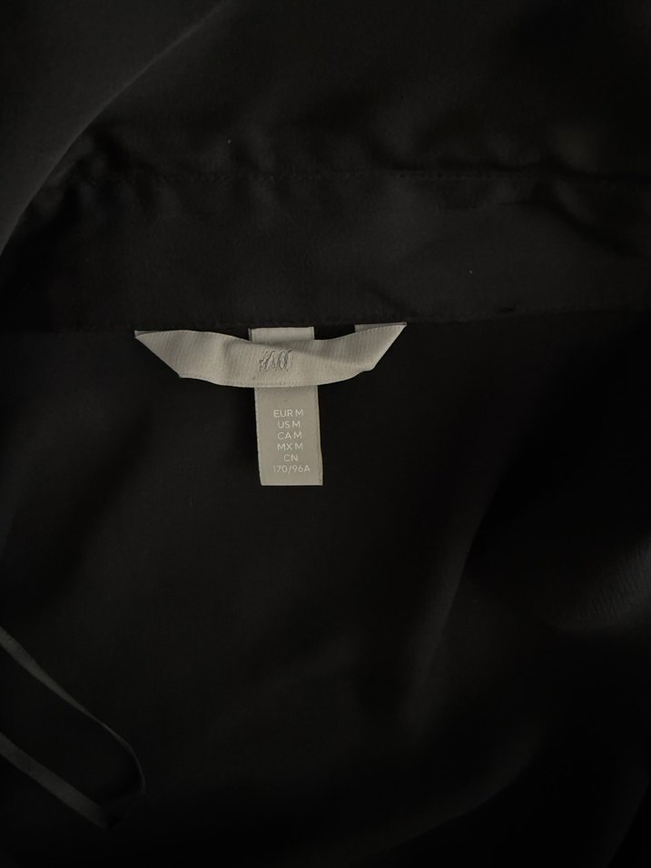 Siyah V Yaka Uzun Kollu Ofis Bluzu - Görsel 4