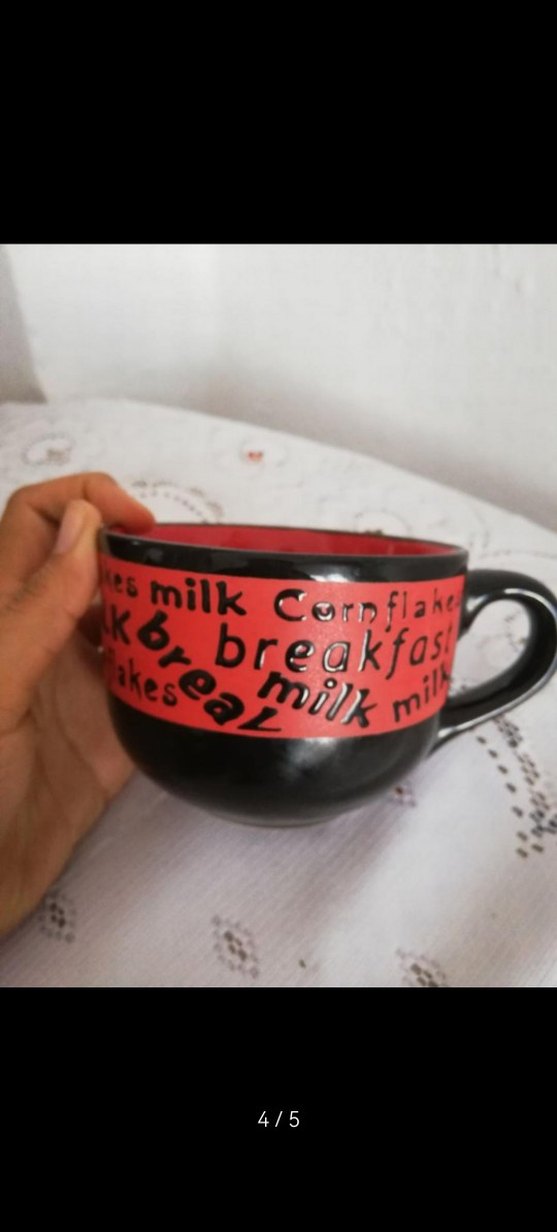 Kırmızı İç Renkli Siyah Kulplu Kupa - Görsel 2