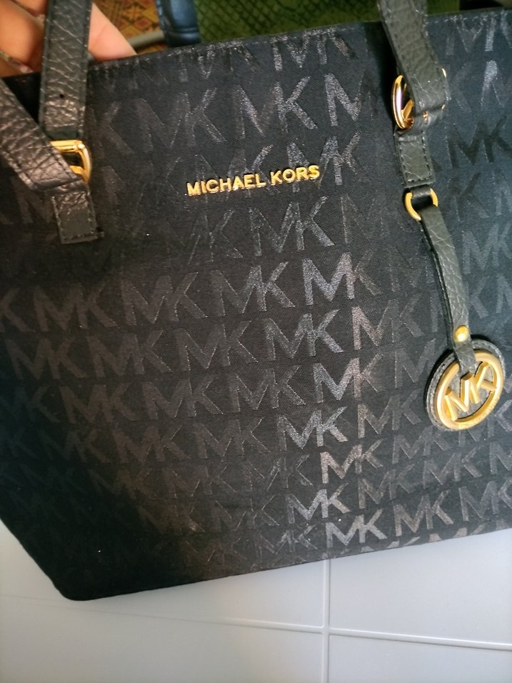 Michael Kors Siyah Deri Kadın Omuz Çantası - Görsel 2