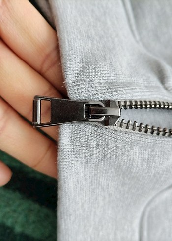 Gri Fermuarlı Kadın Sweatshirt - Görsel 4