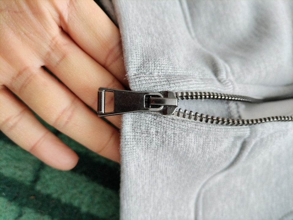 Gri Fermuarlı Kadın Sweatshirt - Görsel 4