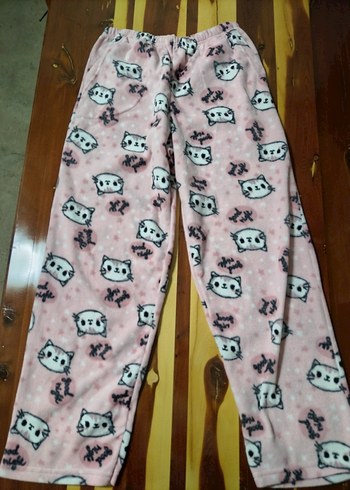 Pembe Peluş Kedi Desenli Ev Kıyafeti - Görsel 4