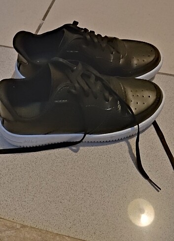 Diğer Soho marka siyah sneaker 37 numara