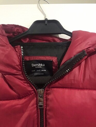 Bershka Şişme mont