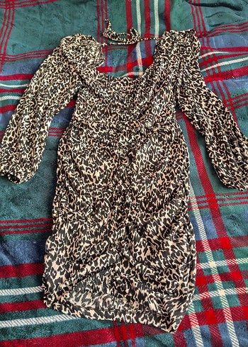 Gri Zebra Desenli sırt V Yaka elbise - Görsel 3