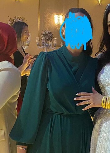Kadın uzun abiye