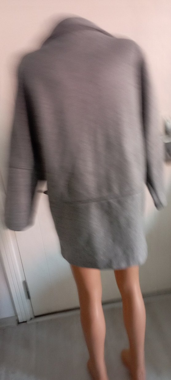 Gri Büyük Cepli Midi Kadın Kaban - Görsel 4