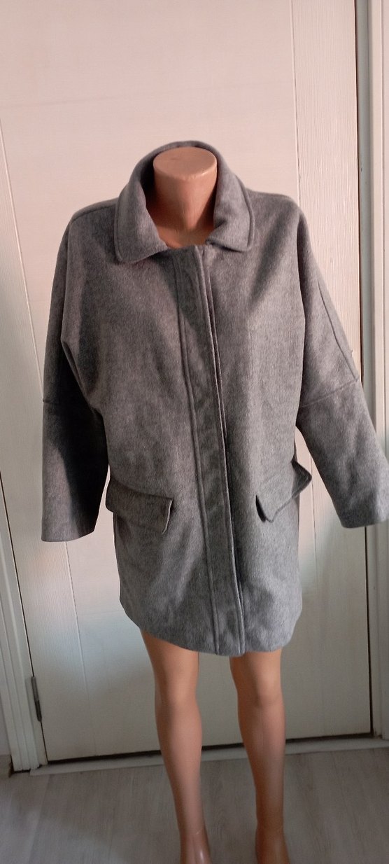 Gri Büyük Cepli Midi Kadın Kaban - Görsel 2