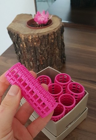 Zara bigudi pembe
