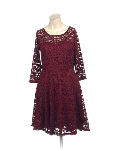 PreLoved Kısa Elbise %70 İndirimli.