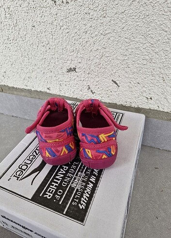 19 Beden çeşitli Renk Slazenger Çocuk Sandalet