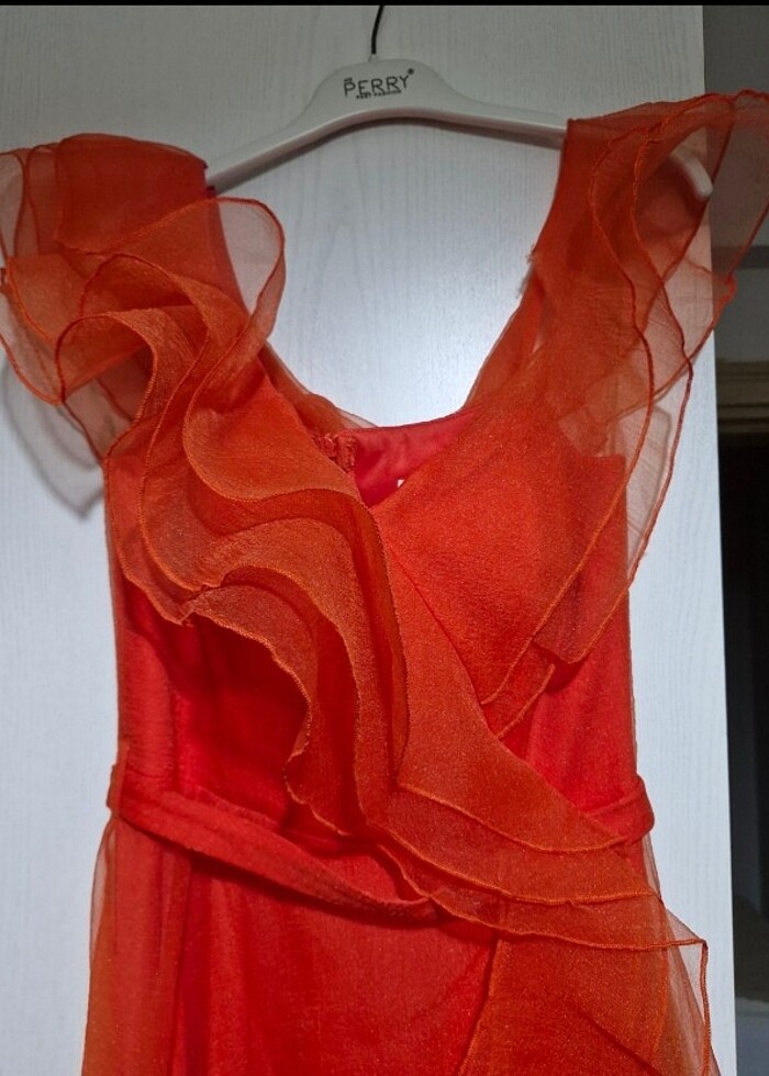 Turuncu abiye elbise - Görsel 3