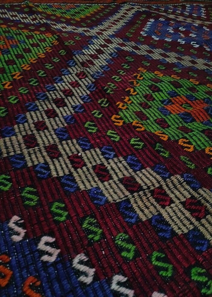 El Dokumalı Zili Kilim - Görsel 4