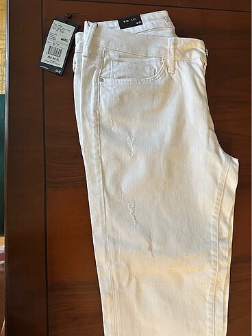 Diğer Mavi jeans ada model beyaz kot