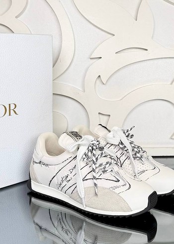 37 Beden beyaz Renk Dior Beyaz Bağcıklı Yüksek Topuklu Sneakers 37 41 no.
