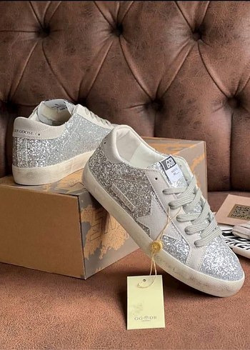 Golden Goose Deluxe Glitter Detaylı Street Style Kadın Spor Ayakkabı
