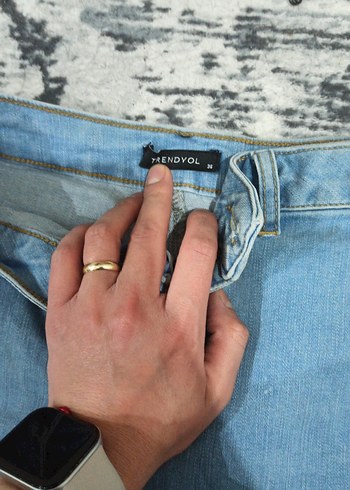 Düğmeli  Mini Kot Şort - Görsel 2