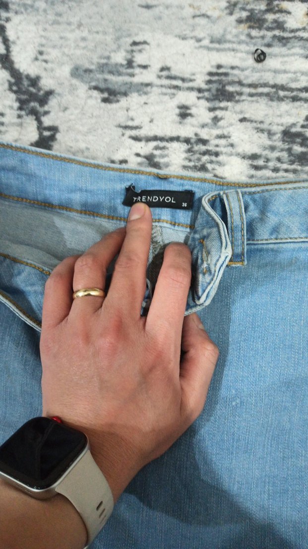 Düğmeli  Mini Kot Şort - Görsel 2