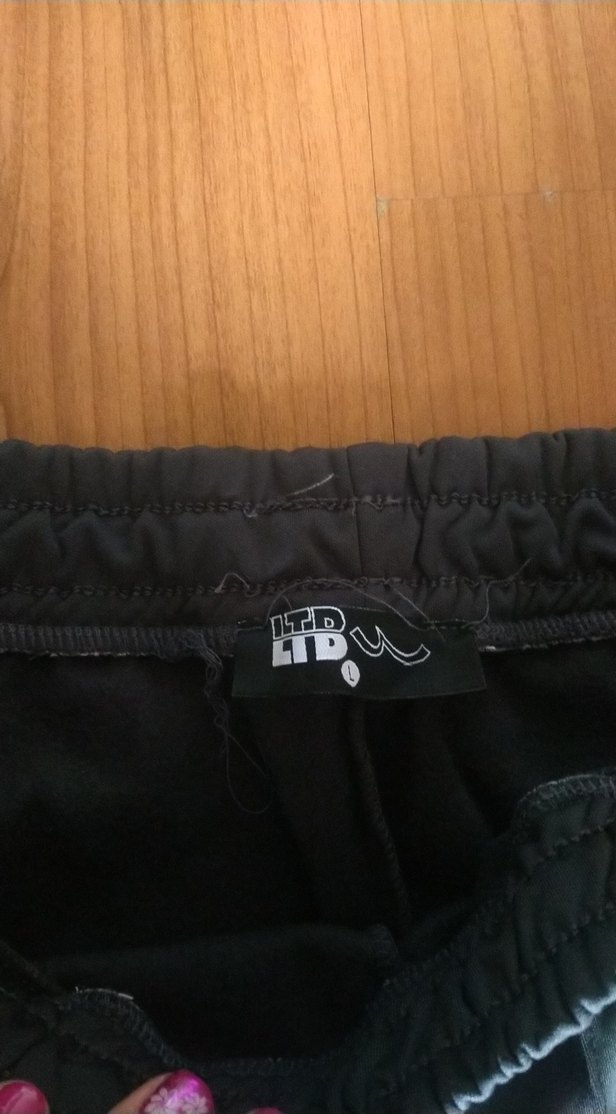 Siyah Parlak Bel Kemerli Erkek Spor Pantolonu - Görsel 2