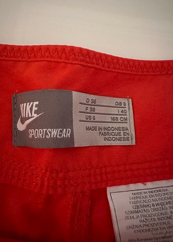 Nike Nar çiçeği rengi kadın şort - Görsel 3