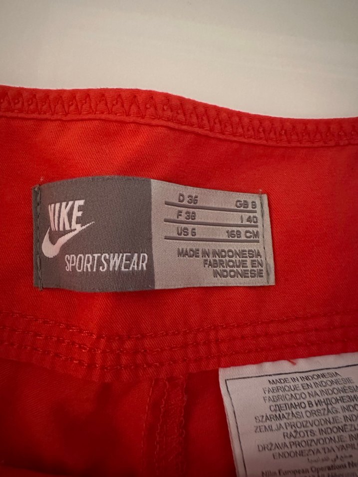 Nike Nar çiçeği rengi kadın şort - Görsel 3