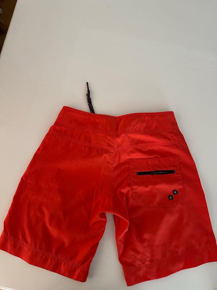 Nike Nar çiçeği rengi kadın şort - Görsel 2