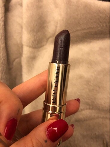 Beden Estee lauder pure love ruj