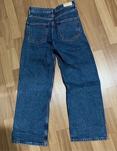 Mango Mom jean