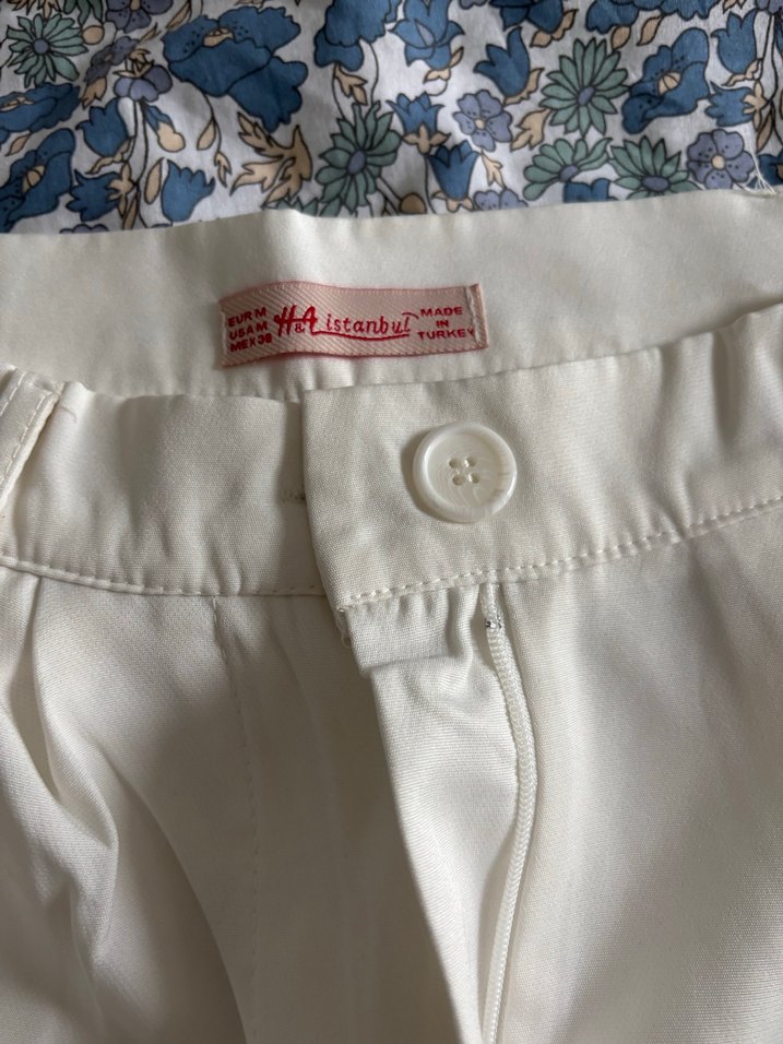 Kadın Beyaz Rahat Kesim Kumaş Pantolon - Görsel 2