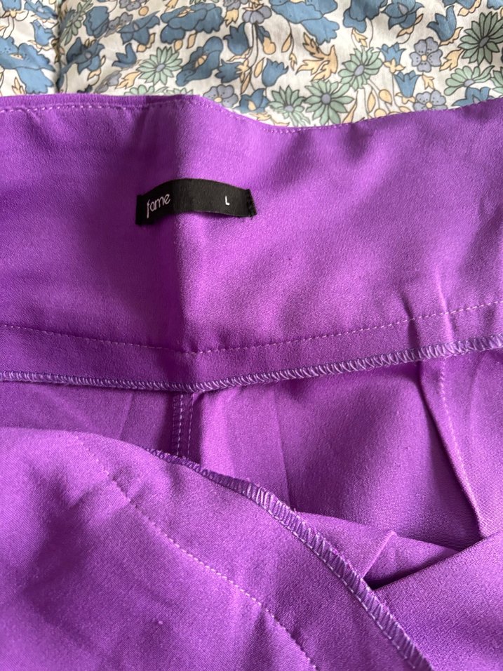 Mor Piliseli Kadın Kumaş Pantolon - Görsel 3