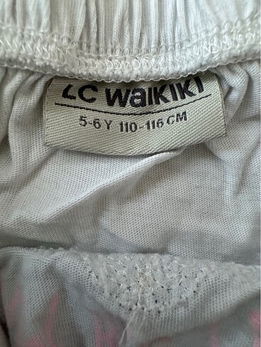 6 Yaş Beden LCW kız çocuk tshirt