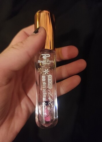 Lip oil