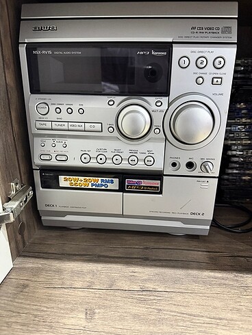 Hoparlörlü AIWA marka cd ve kaset çalar