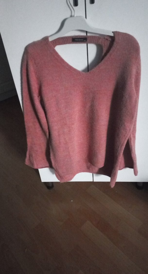 Pembe V Yaka Kadın Örgü Yün Kazak - Görsel 2