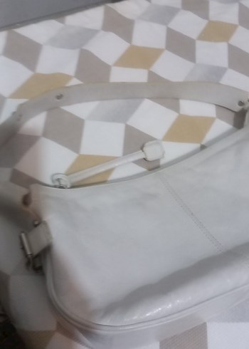 Beyaz Deri Kadın Çanta - Görsel 4