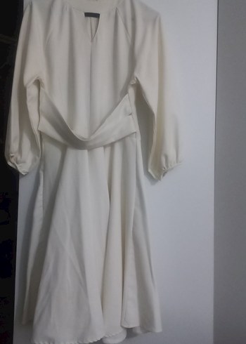 Beyaz Uzun Kollu Salaş Uzun Elbise - Görsel 3