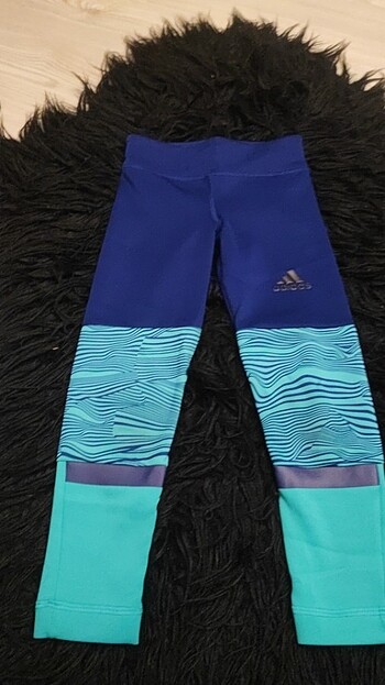 Tayt adidas