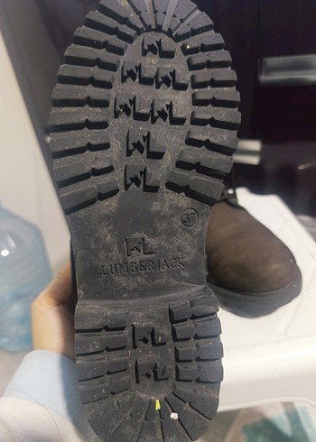 Kahverengi Süet Erkek Bot ayağı büyüdüğü için fazla giyemedi - Görsel 3