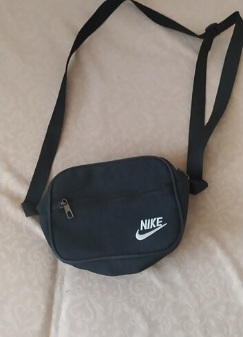 Nike çanta 
