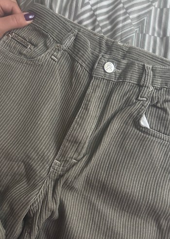 Gri Pilili Rahat Kesim Midi Kadın Jean - Görsel 2