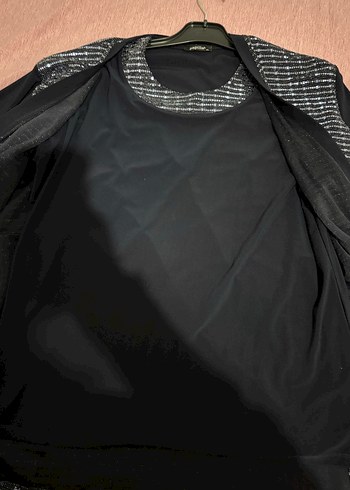 Tüpyez model iki parçadan oluşan bluz - Görsel 5