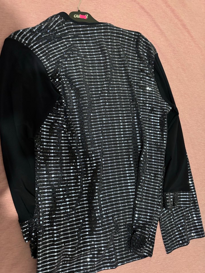 Tüpyez model iki parçadan oluşan bluz - Görsel 3